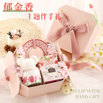 Tulip companion gift girlfriend gives girlfriend birthday gift small senior practical staff old teacher nurses day