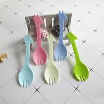 Disposable fork children do not hurt mouth safety creative cute cake fork fruit fork cartoon Fork home fashion meal