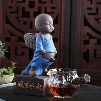 Tea set accessories tea pet decoration fun little monk purple sand tea leaking tea pee baby spray water pee boy personality pee baby