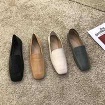 Tide brand red flat leather shoes in 2022 new square heads and lazy bean shoes are real leather and lazy