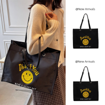 Smiley face mommy bag Korean mother and baby bag 2021 New Tide fashion large capacity shoulder canvas travel tote bag tide
