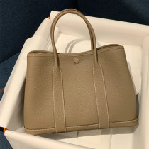 Bag 2021 New Tide Leather Garden Bag Womens Bag Large Capacity Bucket Bag Shoulder Tote Bride Wedding Bag