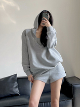 Jianghemei Leisure Sports Sweatshirt Suit Woman Pure color loose Even hat blouse slats bottom vest shorts Three sets