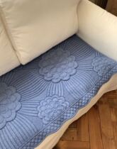 Export Japan Yu monochrome woven cotton quilted sofa mat Bay window mat 60*180 Very three-dimensional sense