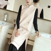 Chinese style womens improved cheongsam Tang suit Chinese womens woolen coat autumn and winter clothes Chinese vest antique coat