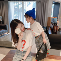  Korean version of the girl parent-child short-sleeved T-shirt 2021 summer new baby western style mother and daughter childrens loose top thin