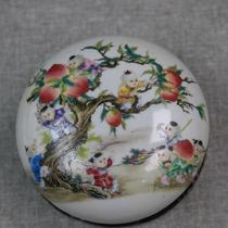 Jingdezhen antique porcelain pastel Jiuzi Pan Peach map printing clay box old factory goods antique antique play jade ornaments