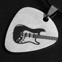 Lettering custom titanium steel collar couple metal guitar pick necklace music jewelry gift Fanta