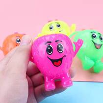 Luminous strawberry pinching sound toy Children Children cartoon toys Kindergarten gift stall night market supply