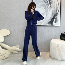 Fried Street Little Sub Sports Suit Woman Spring Autumn 2022 New Advanced Sensation Broadlegged Pants Casual Two Sets Tide Ocean Qi