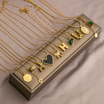 Titanium steel not off color necklace woman light extravagant and small crowd design sense lock bone chain 2023 popcorn wool coat chain neck chain accessories