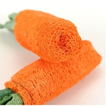 Carrot loofah natural pet toy rabbit guinea pig Dutch pig ChinChin squirrel and other pet grinding teeth