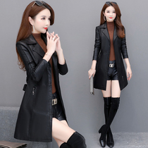 Western collar leather clothing 30-40-year-old women waist slim slim locomotive autumn winter long coat 2021 Spring and Autumn New