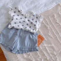 Spring summer autumn and winter 2021 summer new Korean girl baby cotton small flower lace short sleeve jacket shorts set