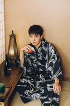 Japanese traditional mens kimono Yukata Cotton printed wave bathrobe Homewear Clog horns with spark assembly