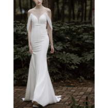 French light wedding dress 2021 new bride halter tail satin forest retro lace slim travel light veil woman