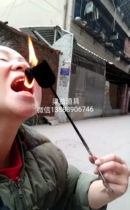 Magic acrobatic stunt stuttering Fotan acrobatic stunt stuttering charcoal stuttering sawdust steel throat lock props