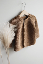 Spring cardigan Childrens sweater jacket Stick needle text description translation Weaving illustration Non-physical