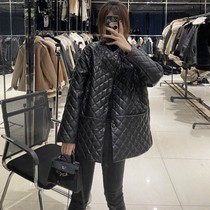 Star with the same sheep skin long black round-collar diamond shape Cal for warm and leisure long sleeve leather coat woman