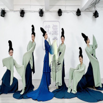 Rental Changsha neon costumes new style only this green waist with the same style lead dancer tour performance costumes and headwear