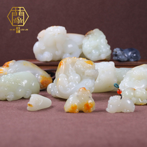 (Desert Loulan)Xinjiang Hetian jade seed material sheep fat jade Huang Qin Pixiu hand play pieces to ward off evil jade pendant