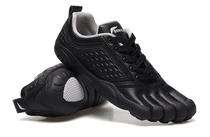 Outdoor mens leather toe shoes four season shoes mens black mens hiking shoes mens shoes outing shoes five finger shoes