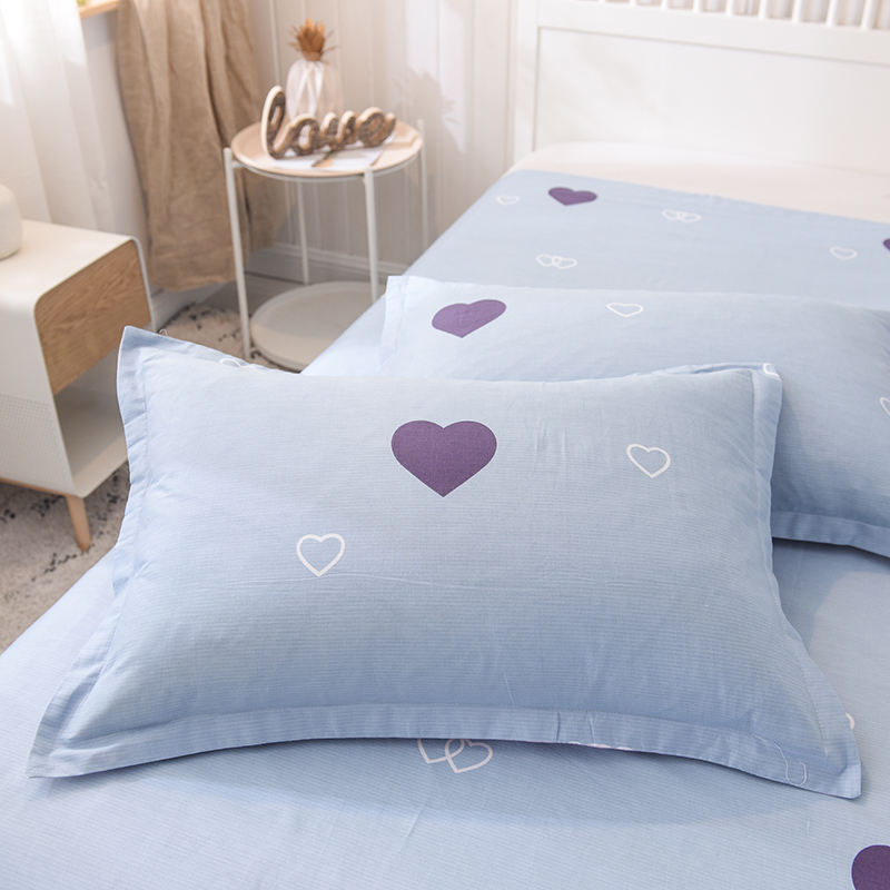  Single cotton pillowcase 48*74 specifications a pair of shoot 2 cotton fabric material does not play the ball comfortable cartoon simple pure