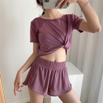 Q352 simple solid color gym round neck summer new 2020 short-sleeved womens running fitness two-piece suit