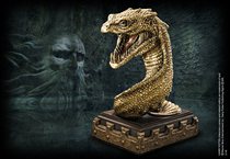 Harry Potters secret room around the snake monster book