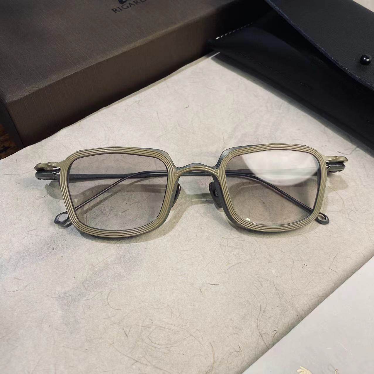 这副眼镜戴上去，连老板都问我是不是去巴黎买回来的？_智能眼镜_淘宝数码网
