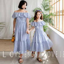 Girls dress in dress Summer Korean version pure cotton striped beach dress CUHK Scout shoulder large swing skirt Daughter Dress Mother Dress