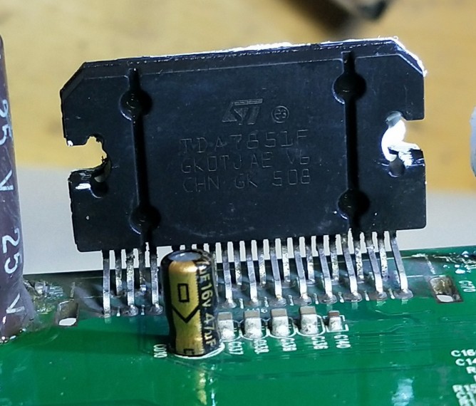 TDA7851F 哈佛比亚迪汽车音响功放IC功放块电路IC芯片集成块