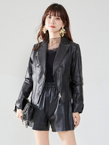 9 charm high - end HZ0M0004 temperament pure color with sheep fur coat woman 2022 autumn