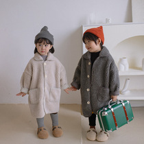 Male and female children long lamb cashmere coat winter wear new Korean version of childrens foreign-style coat warm fur one