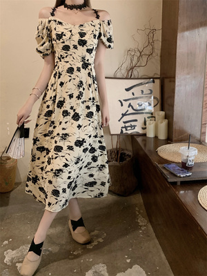 taobao agent Sexy summer dress, long skirt, plus size, french style, flowered, for pear shaped body, maxi length