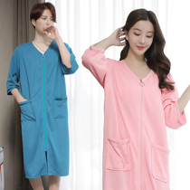 Anti-walking light summer lovers bathrobe zipped with thin section male and female big code sleeping robe suction speed dry bathrobe SPA beauty