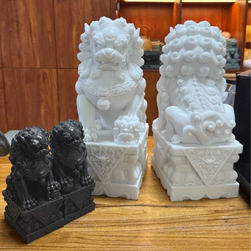 手彫り 白玉石 漢白玉獅子重さ約610g 精雕汉白玉石狮子48-58厘米-北京