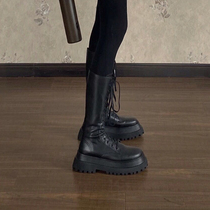 Small benefits are increased and thin feet are huge and beautiful ~ ~ ~ round head thick-bottom Martin boots