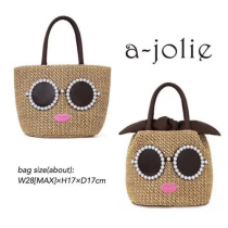 Japanese magazine cute pearl sunglasses embroidered lips straw woven bag woven bag hand-carried bento bag