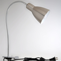 Long arm simple clip lamp bedside old work reading bedroom eye protection students learn makeup E27 plug-in
