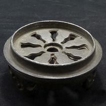 Tin - coin Vase Base Golden Hawk Bao auction C0032
