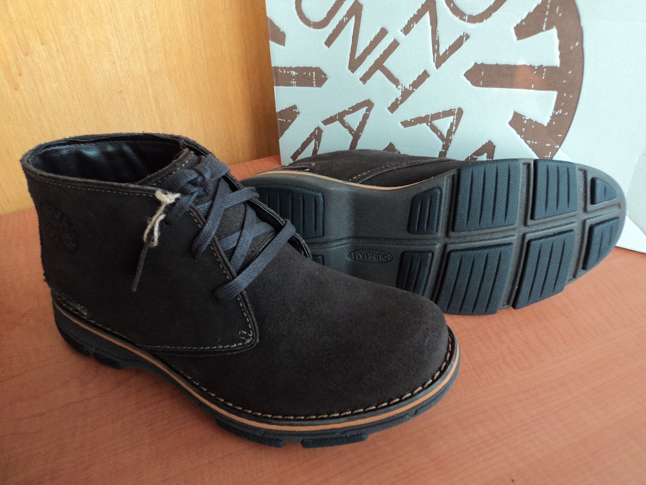 dunham chukka boots