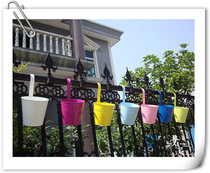 Tin flower pot hanging bucket Hanging basin hanging bucket Balcony flower pot color hanging flower bucket