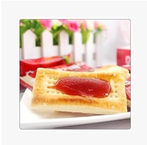 South Korea imported Haitai Strawberry Pie Strawberry jam cookies fresh crisp nutritious and delicious 192g
