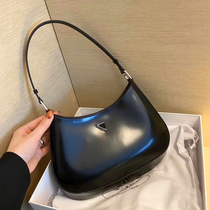 2021P home cleo armpits shoulder bag bag womens triangle standard leather inverted triangle half moon hobo baguette Hand bag
