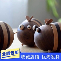 Little bee toothpick box walnut bee toothpick box home light toothpick tube creative cute solid wood ornaments can