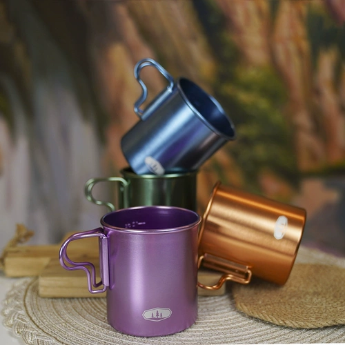 Складная чашка на открытом воздухе Портативная чашка для кофейной чашки с высокой температурой Американский простой металлический твердый цвет антиопадающий чашки студентов