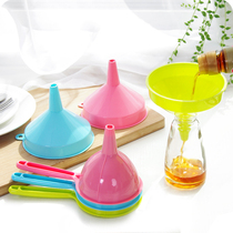 Household colorful plastic funnel large long handle small multi-purpose kitchen Soy Sauce Wine oil pot Liquid Dispensing tool