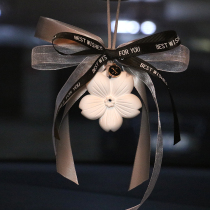 Bow cherry blossom car hanging plaster aromatherapy goddess car pendant rearview mirror decoration Net red interior decoration