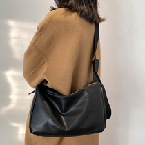 2021 New Joker big satchel women big bag fashion simple crossbody shoulder large capacity leather bag Japanese messenger bag